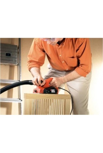 Електрорубанок BLACK&DECKER KW712
